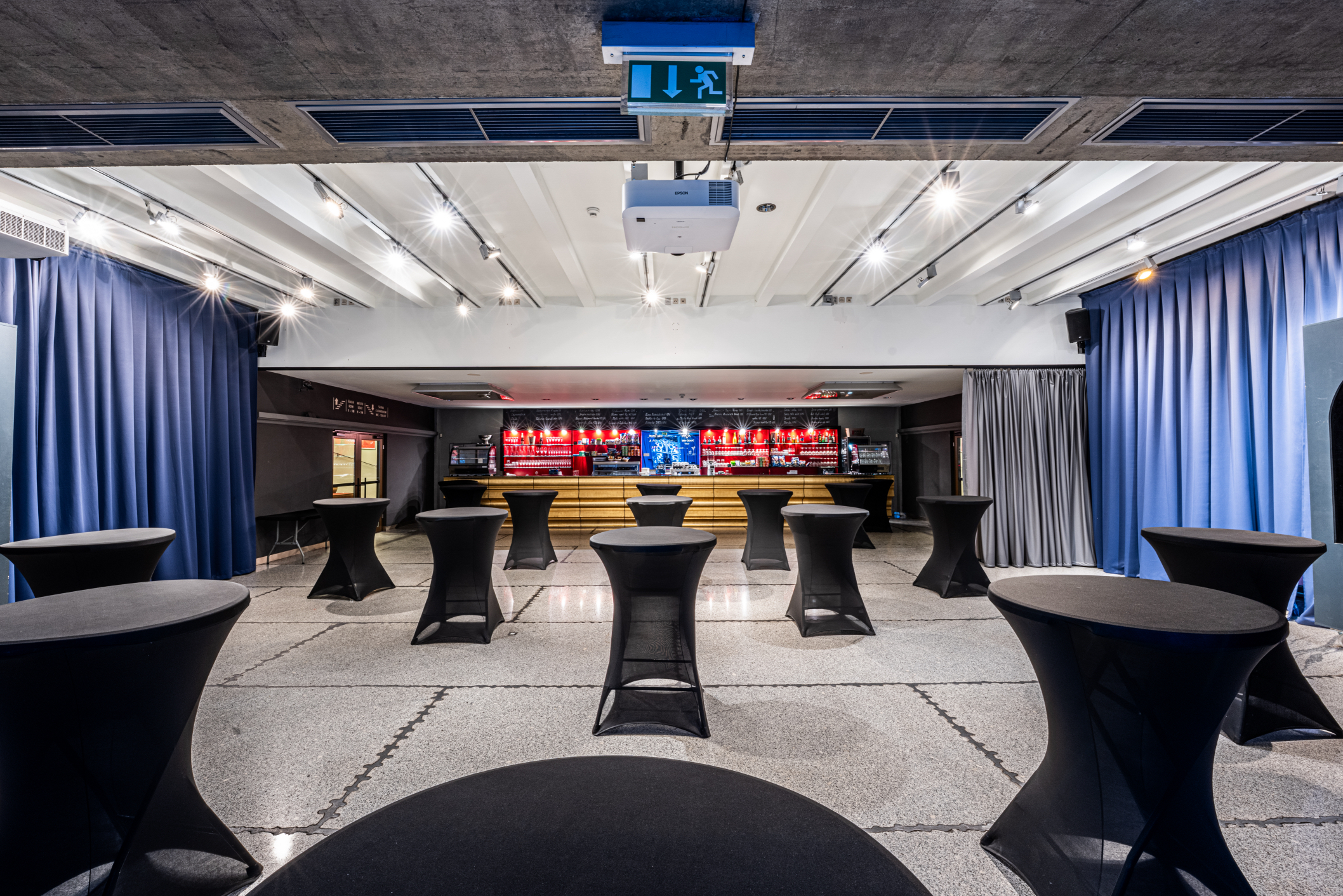 Foyer Divadla Hybernia